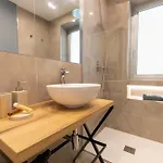 Santa Cruz & 3*